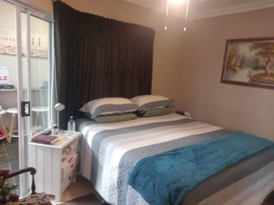 2 Bedroom Property for Sale in Jeffreys Bay Central Eastern Cape